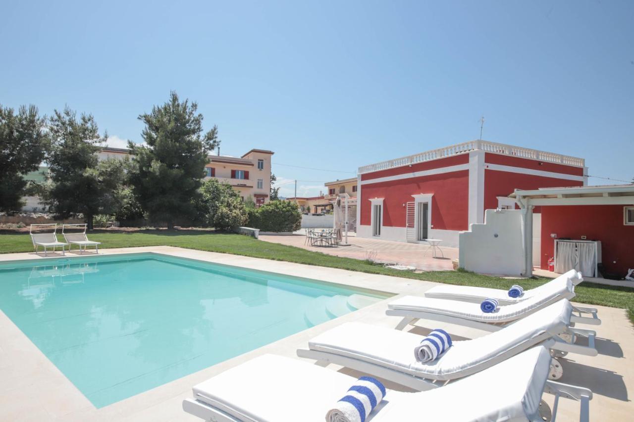 Villa Dyria Exclusive Swimming Pool Monopoli Eksteriør bilde